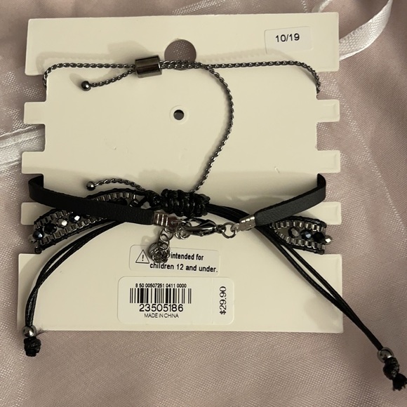 Express braclets - Picture 3 of 3